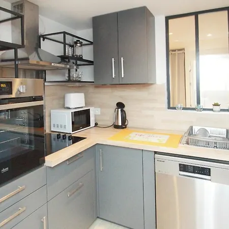 Appartement The Merville Duplex - Center *