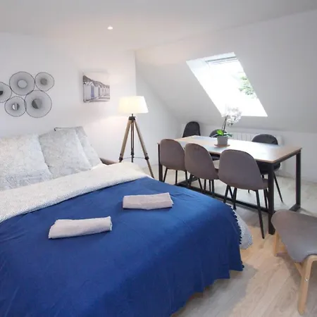 The Merville Duplex - Center Lorient